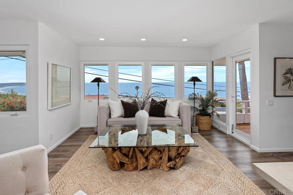 1010 La Jolla Rancho Rd