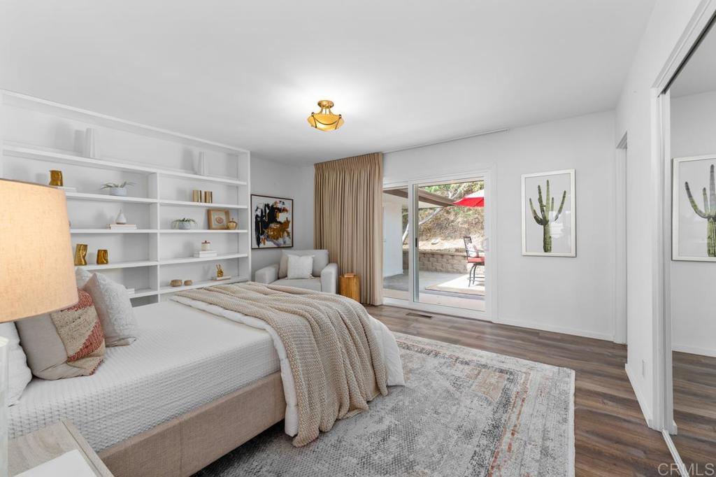 1010 La Jolla Rancho Rd