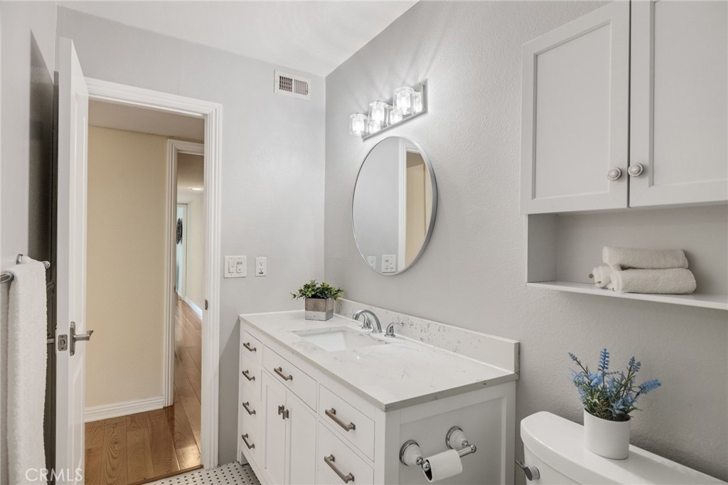 1450 Manhattan Beach Boulevard C