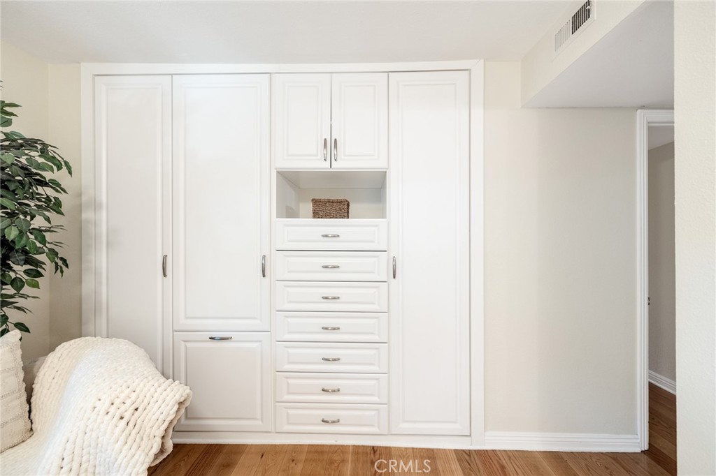 1450 Manhattan Beach Boulevard C