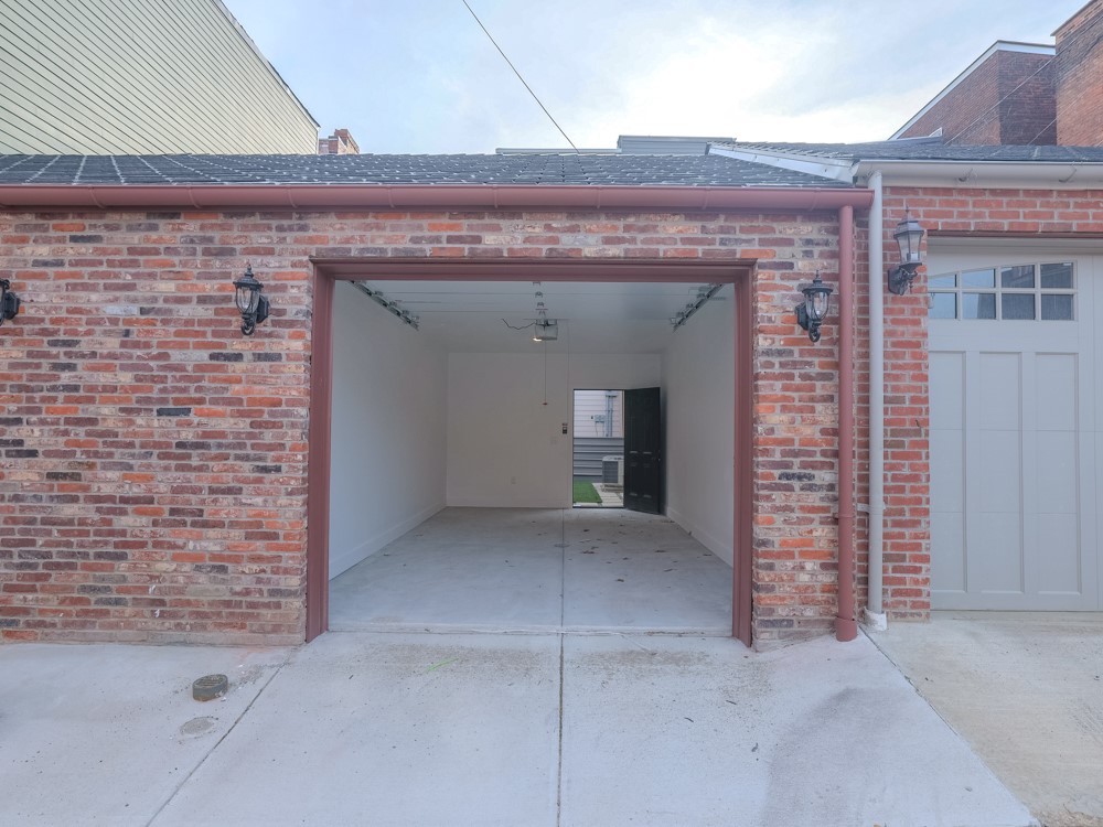 708 Cedar Avenue