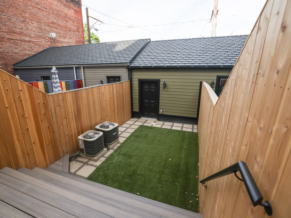 708 Cedar Avenue