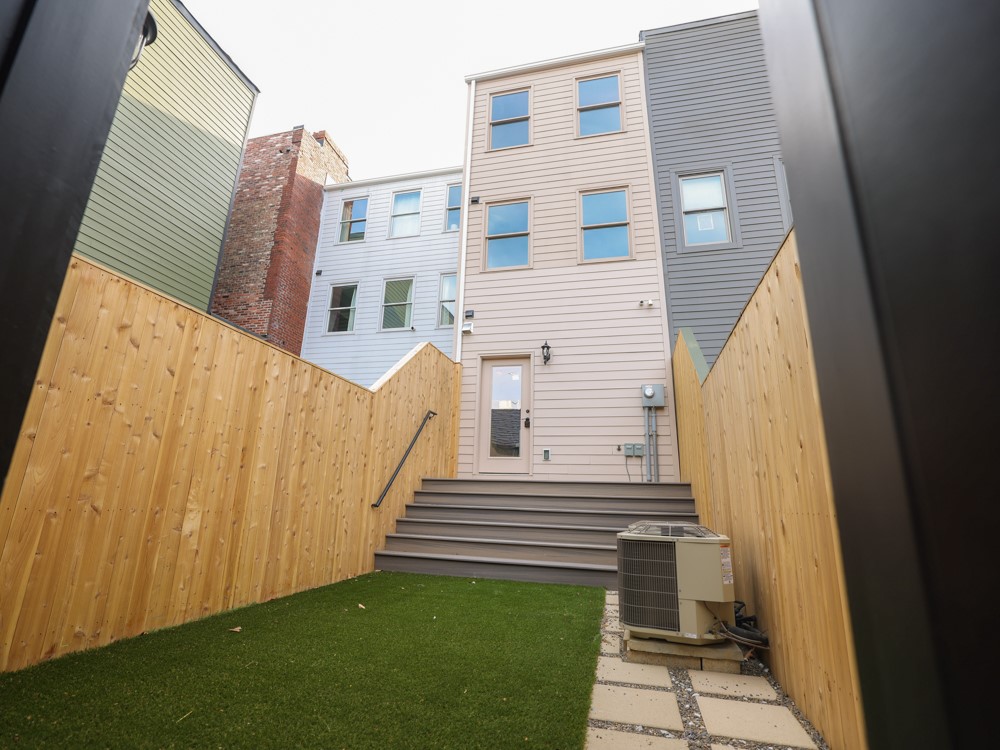 708 Cedar Avenue