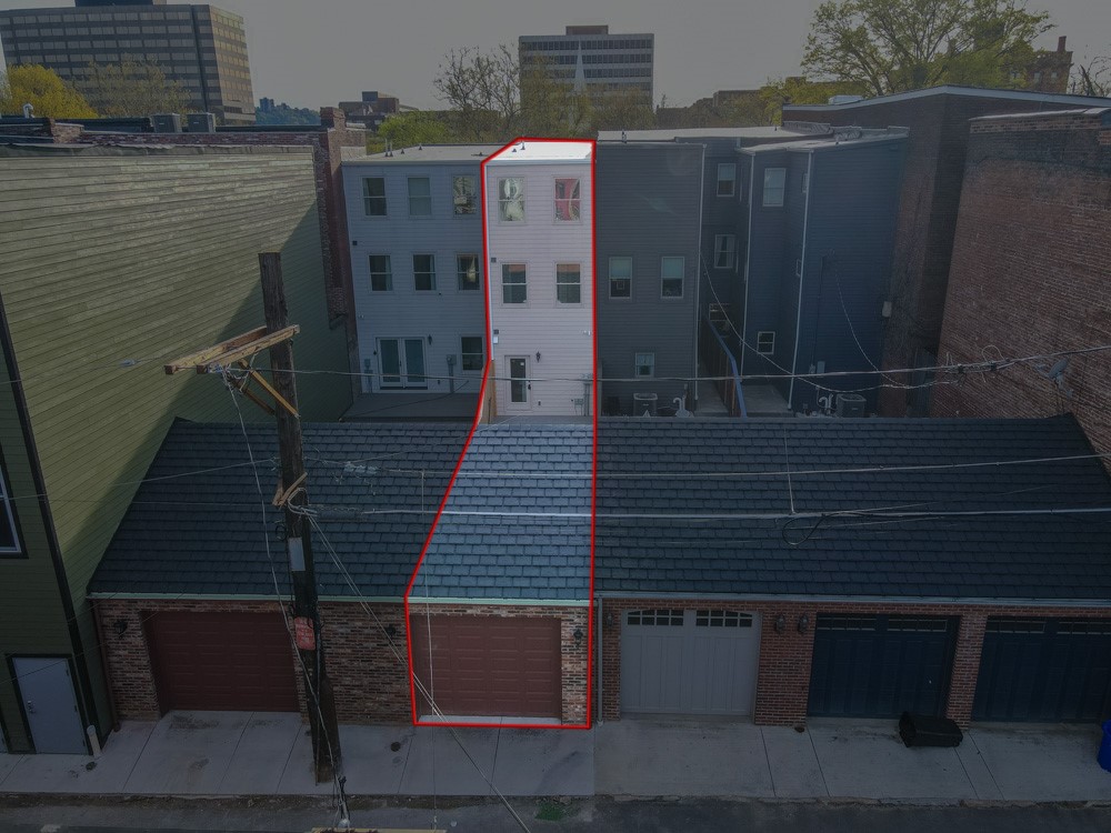 708 Cedar Avenue