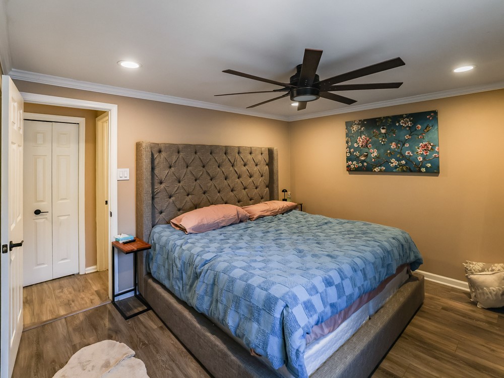 136 Ridgewood Drive