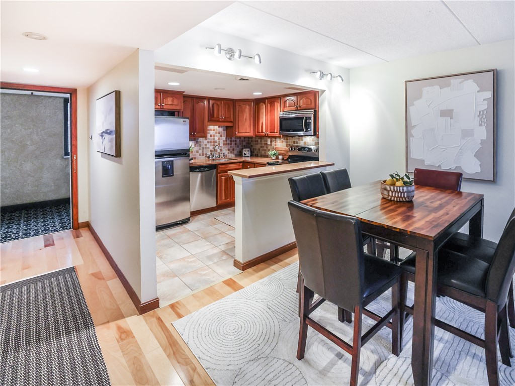 1000 Grandview Avenue 1103