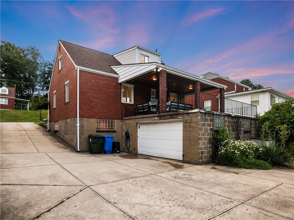 1024 Dallett Road