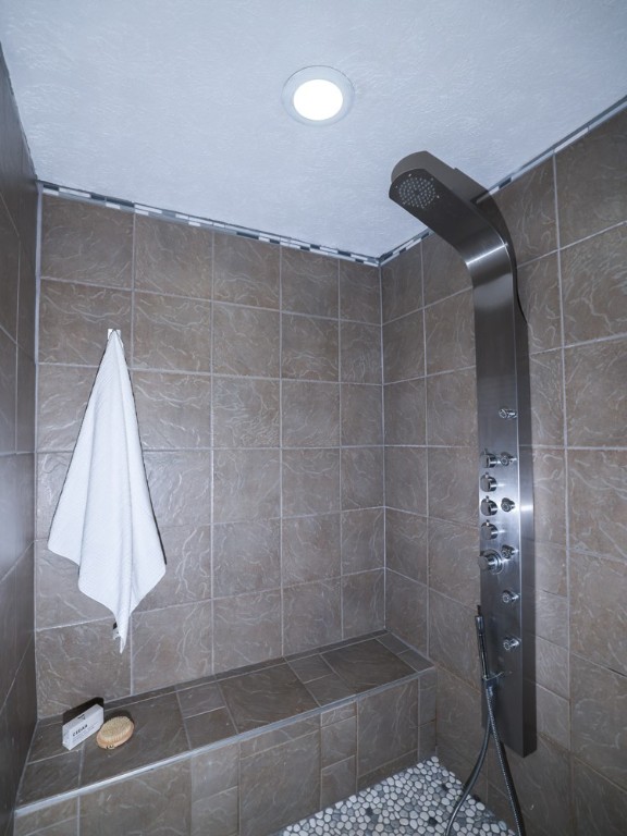1015 Granite Drive