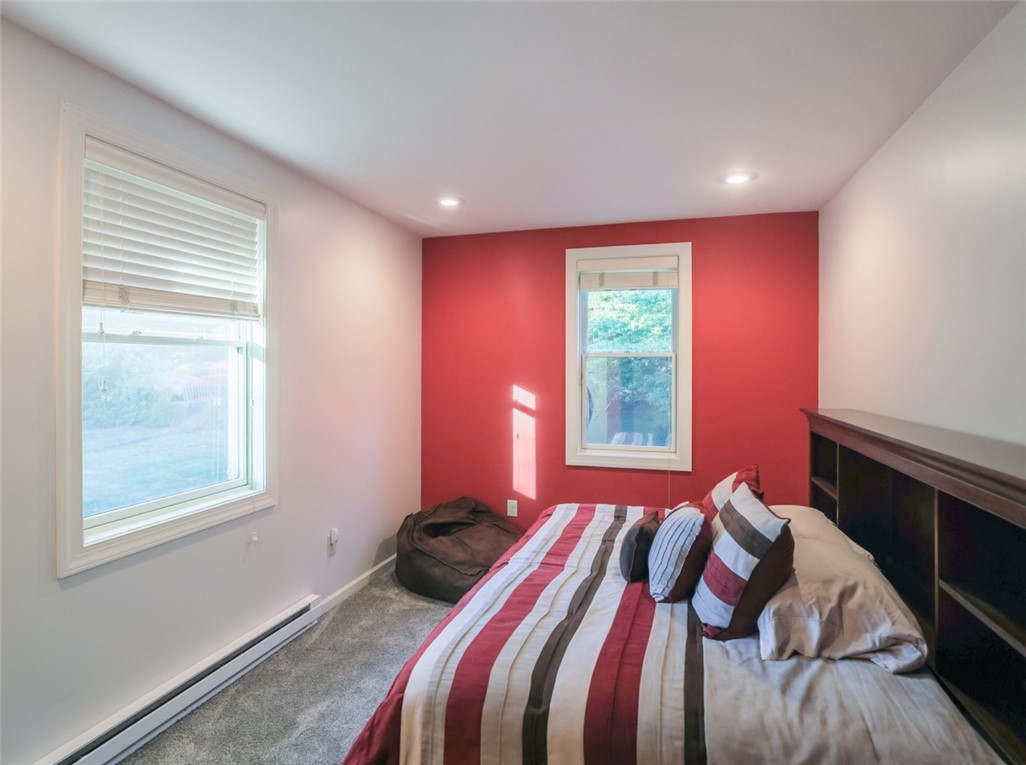 736 Orchard Terrace