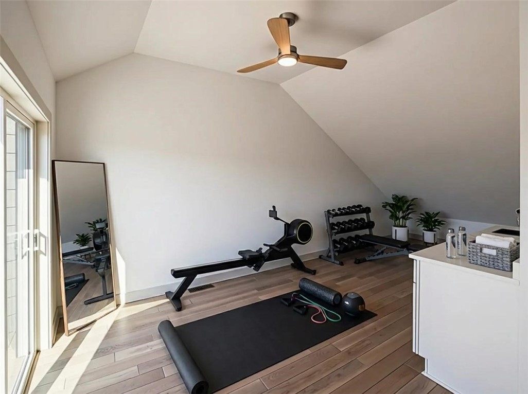 909 Rickenbach Street