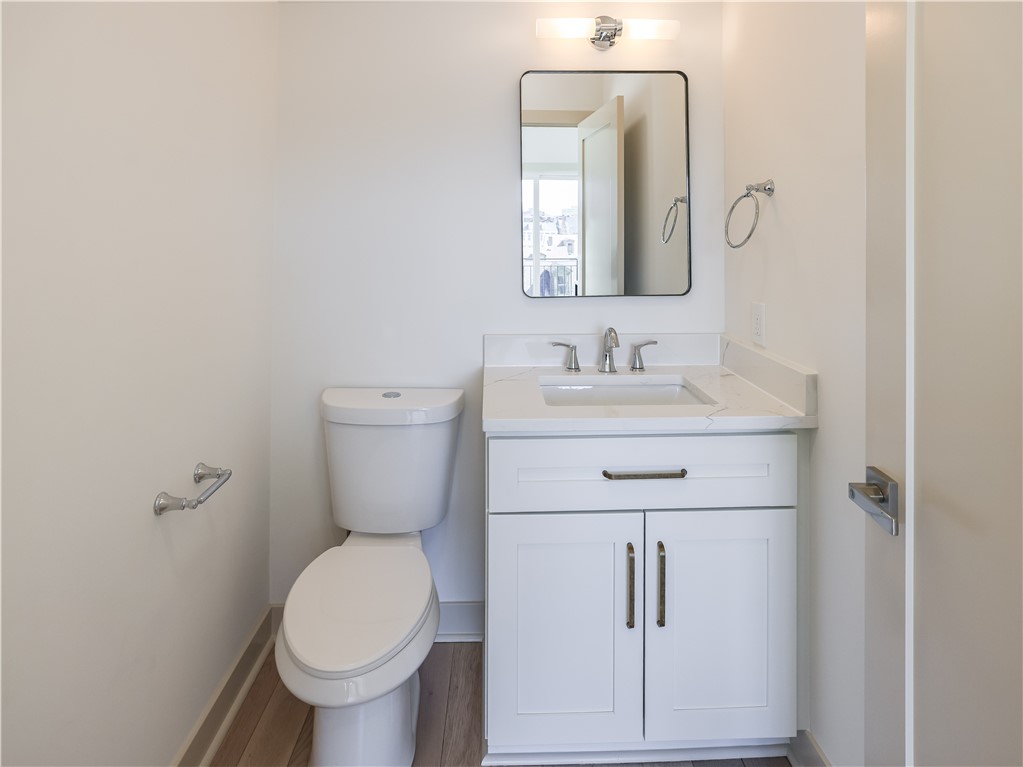 909 Rickenbach Street