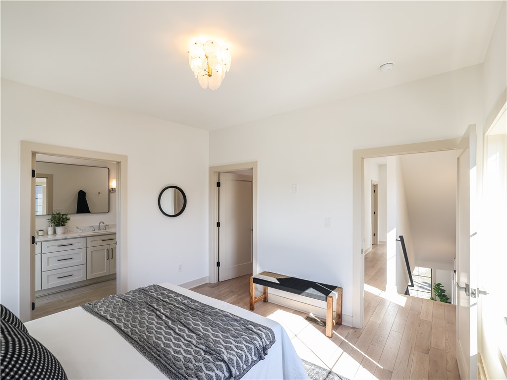 909 Rickenbach Street