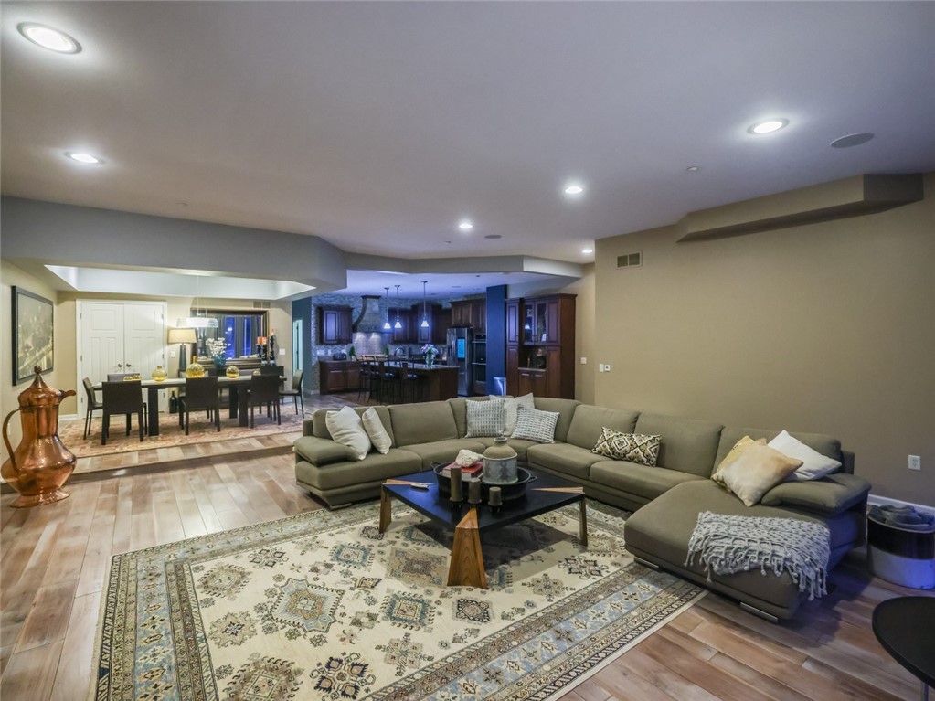 2434 Smallman Street 119