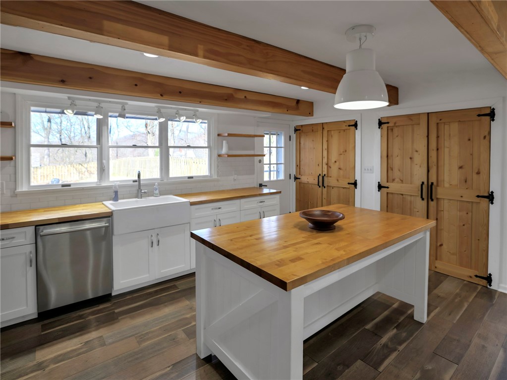 172 Crescent Hills Road