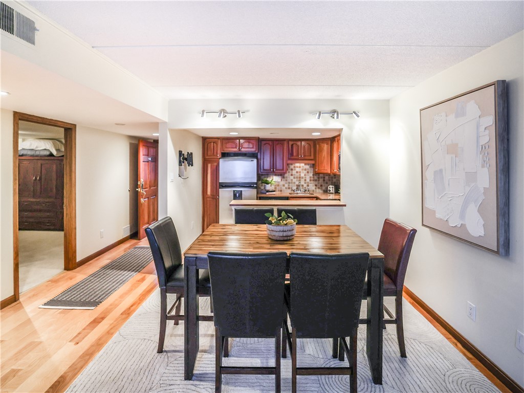 1000 Grandview Avenue 1103