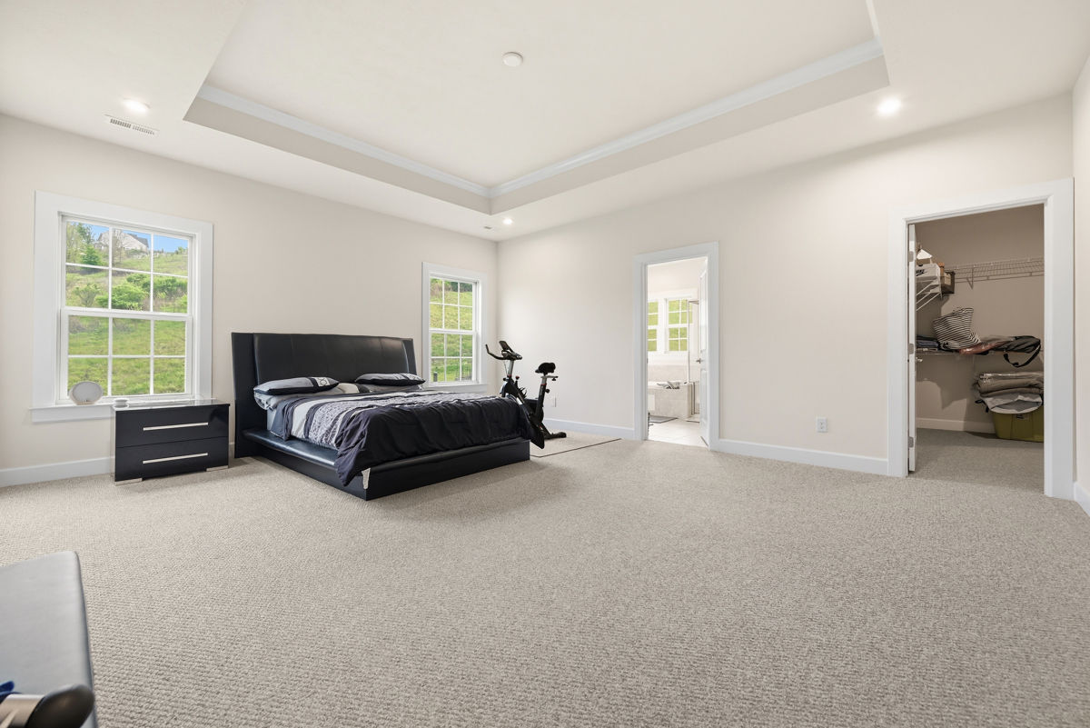 4458 Walnut Ridge CIRCLE