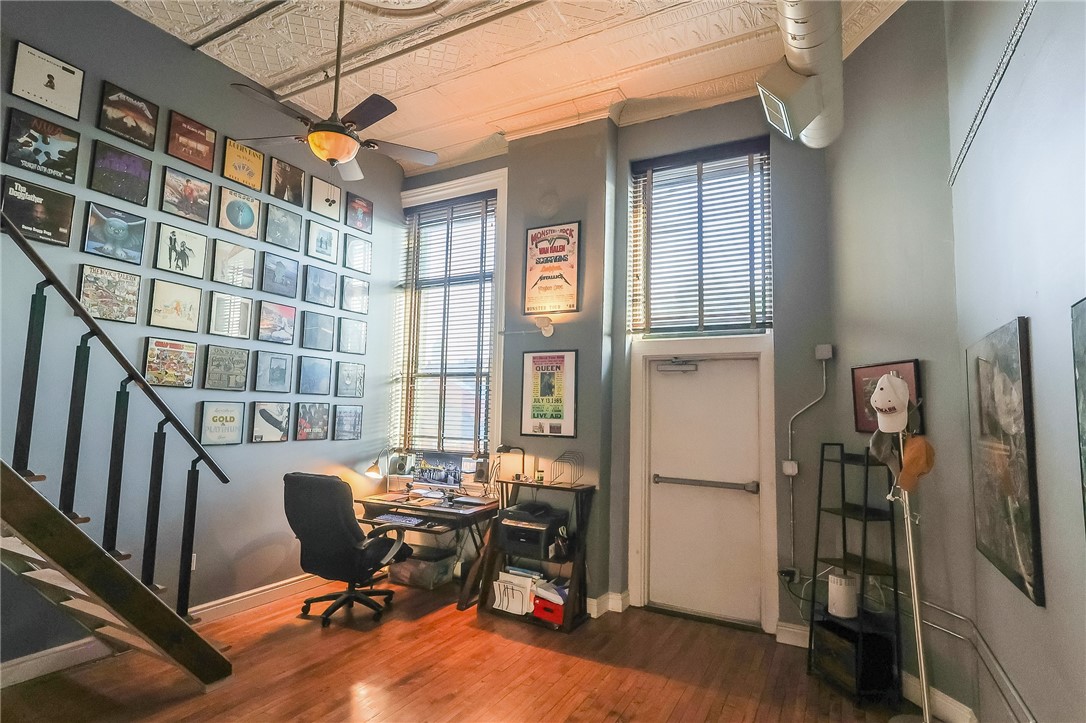 120 S 15th Street 202