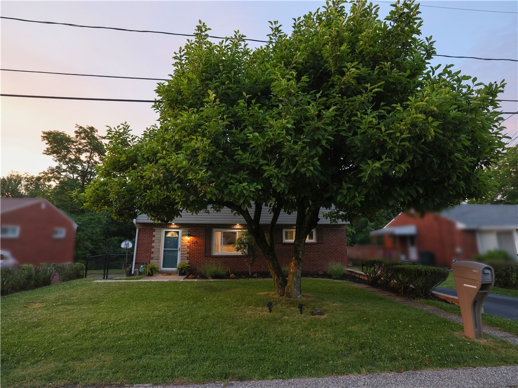 325 Faber Street