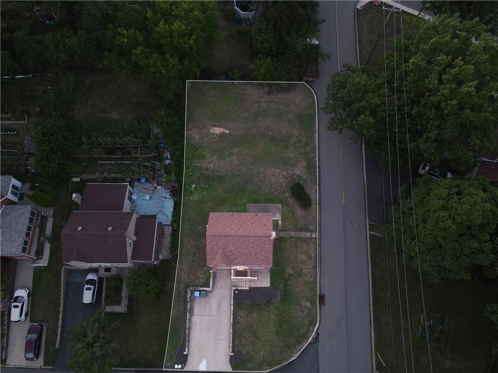 1041 Dallett Road