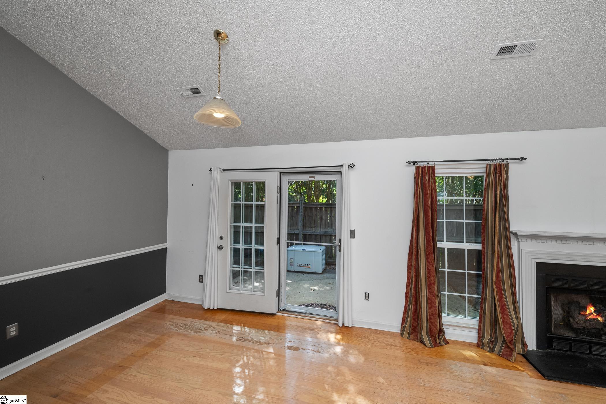35 Chinaberry Lane
