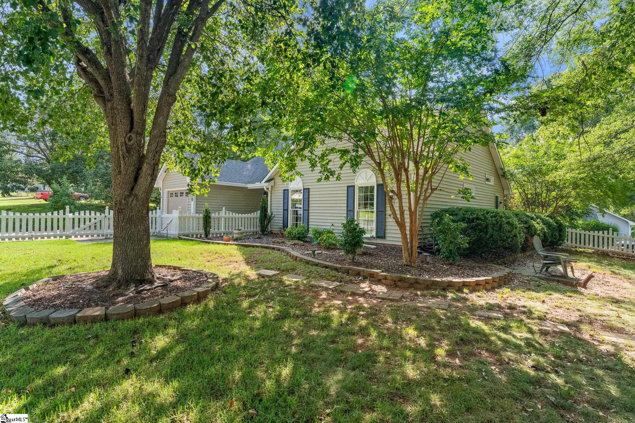 35 Chinaberry Lane