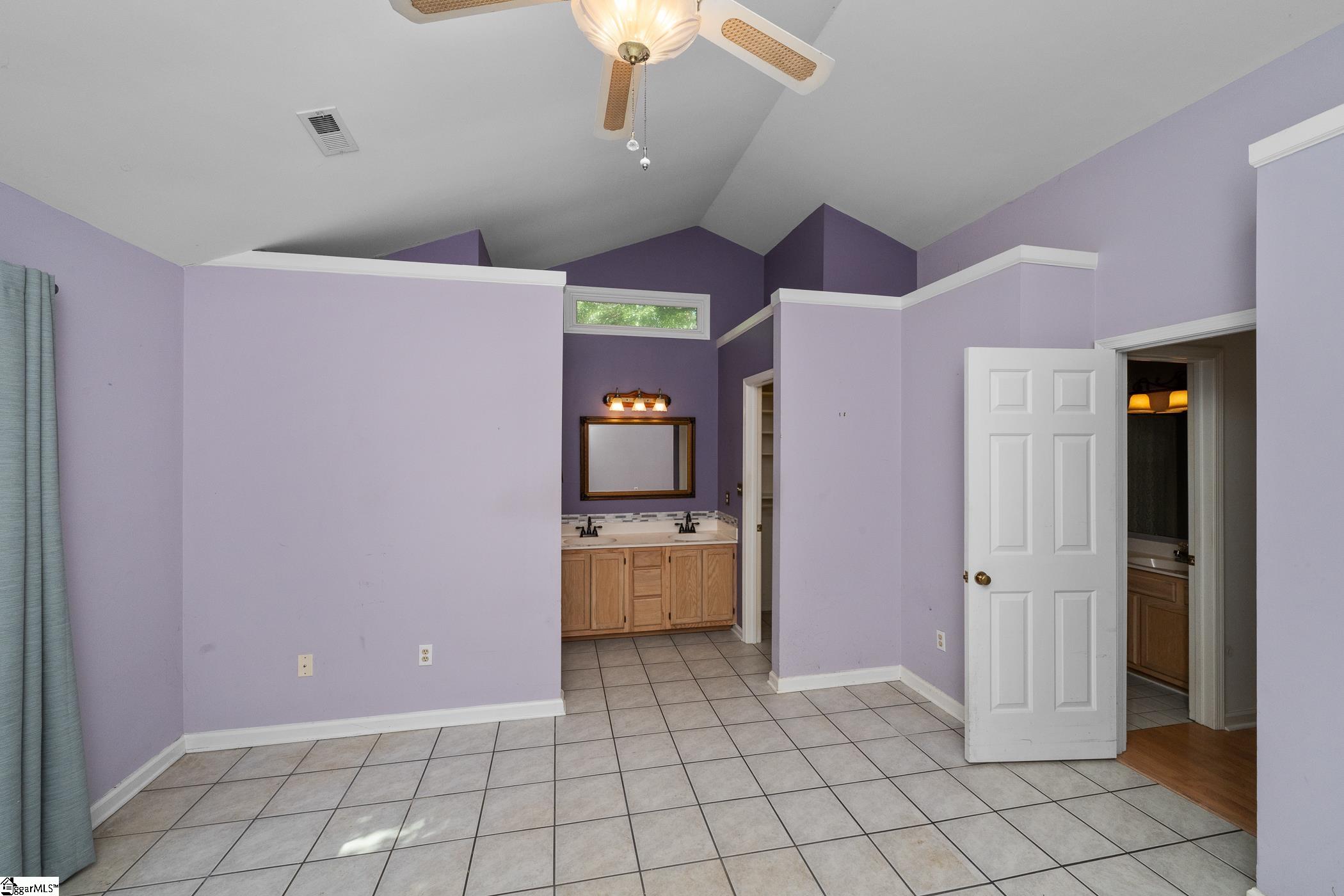 35 Chinaberry Lane