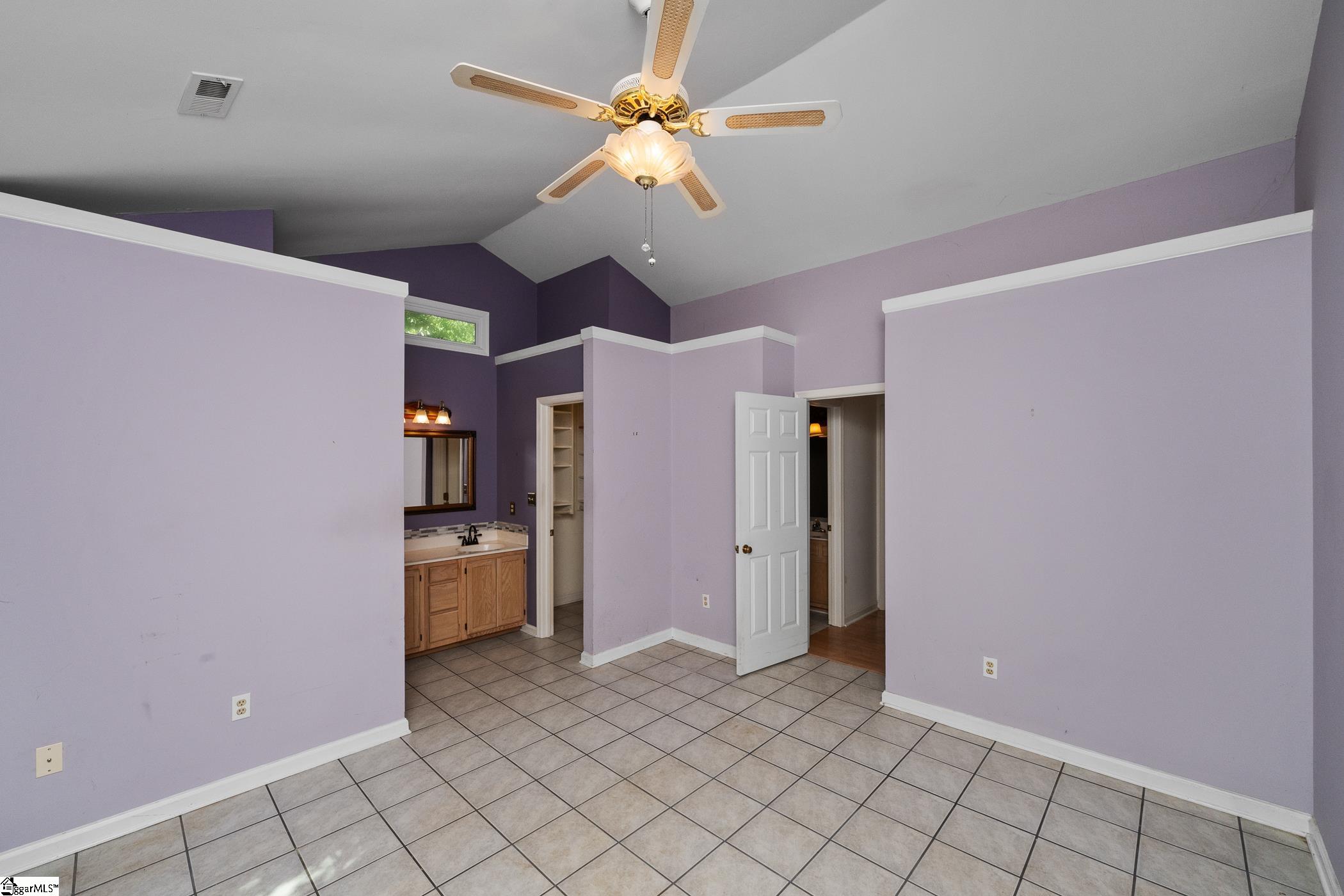 35 Chinaberry Lane