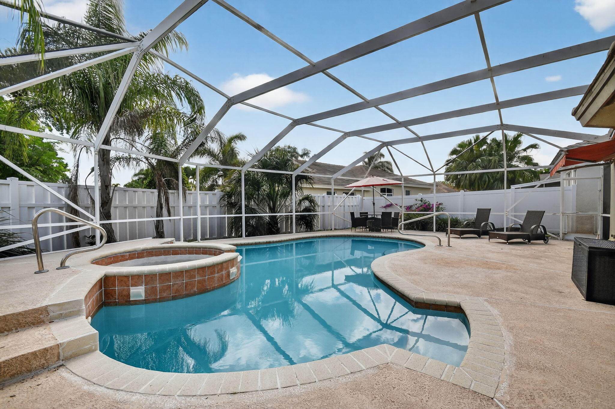 7760 Manor Forest Lane