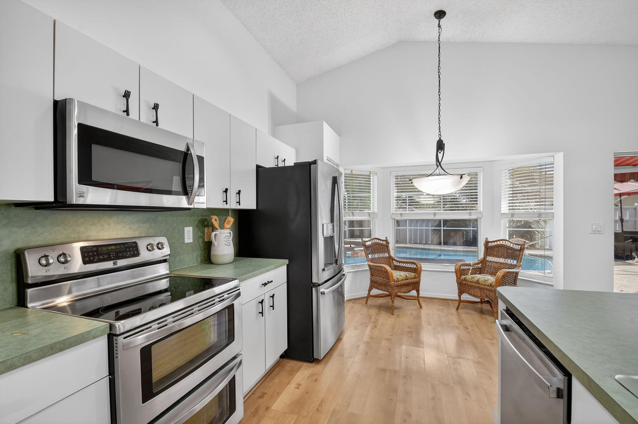 7760 Manor Forest Lane