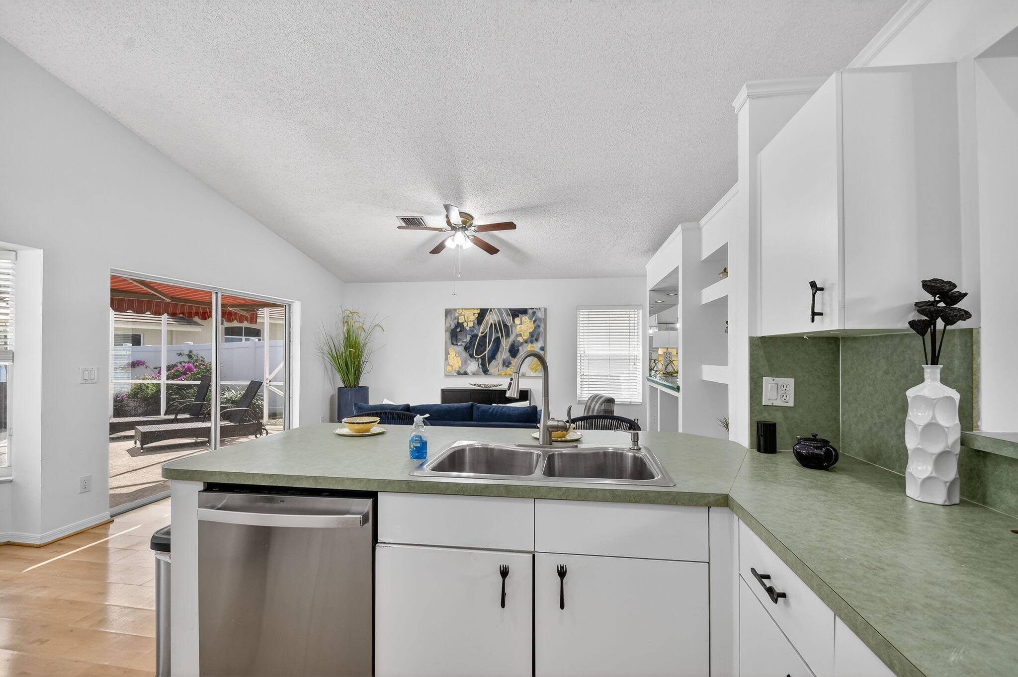 7760 Manor Forest Lane