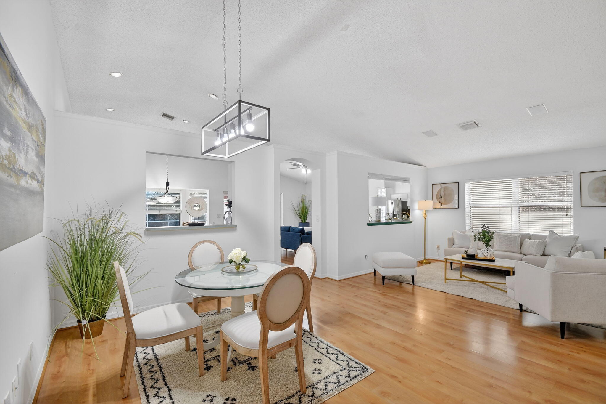 7760 Manor Forest Lane