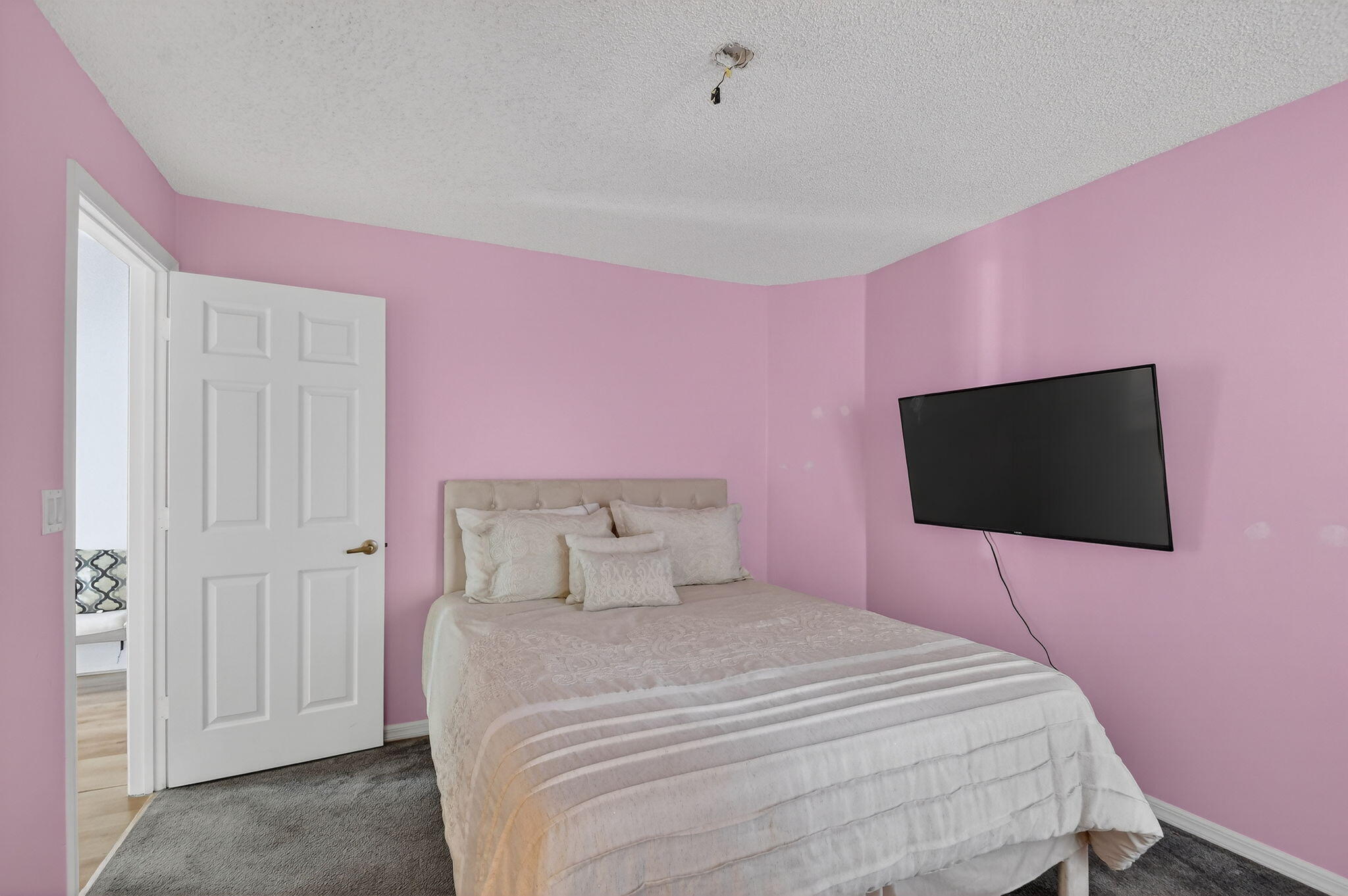 7760 Manor Forest Lane