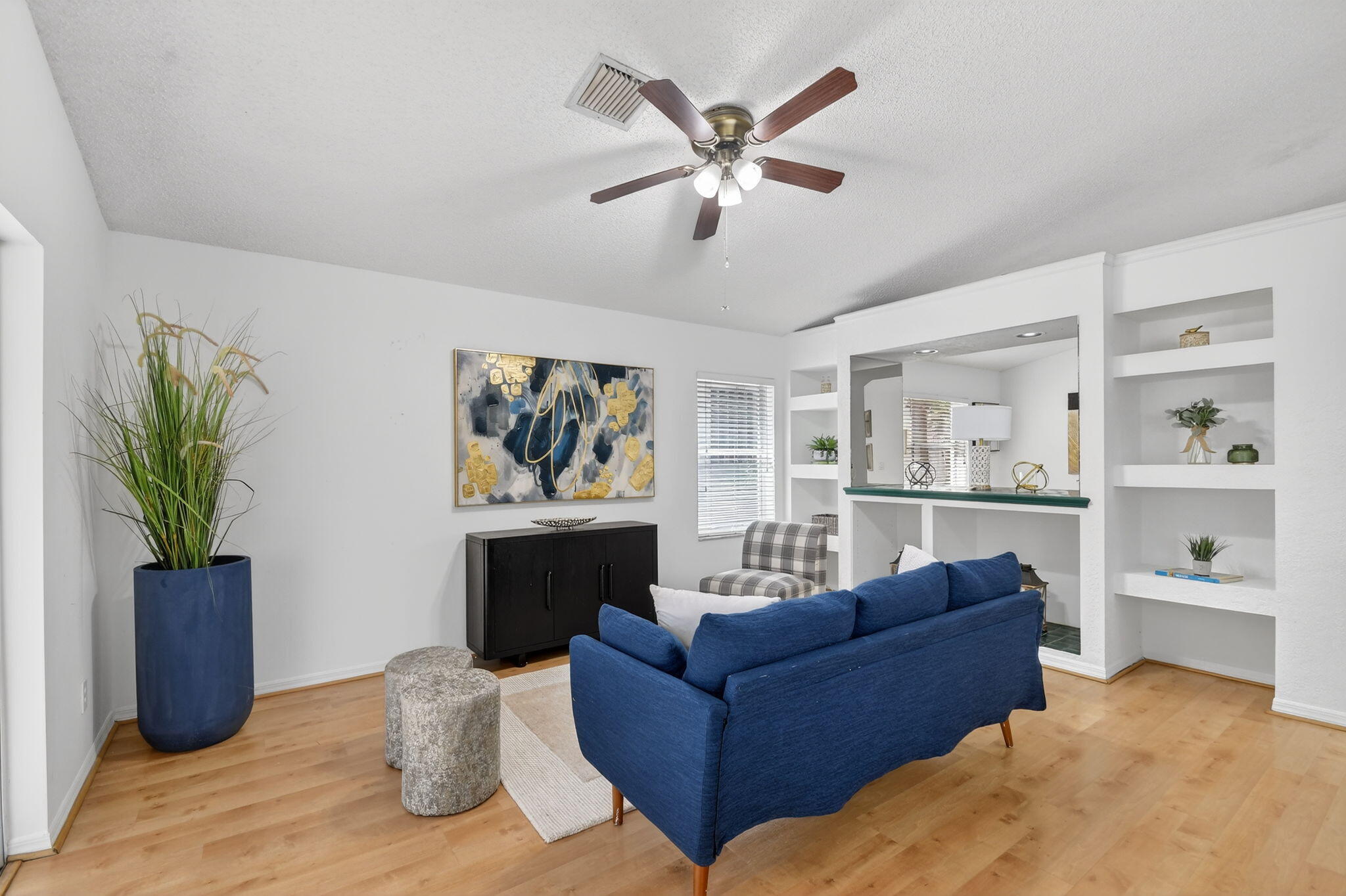 7760 Manor Forest Lane