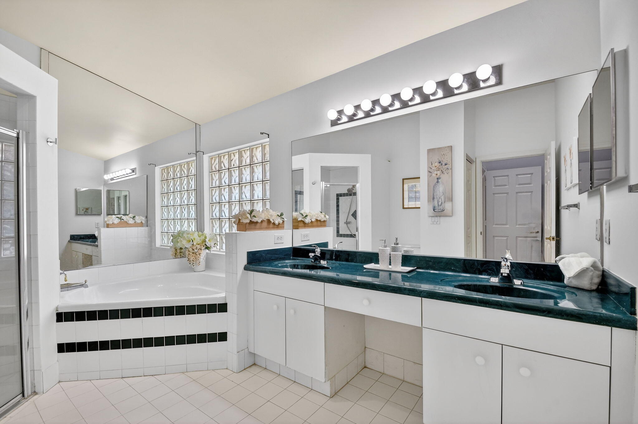 7760 Manor Forest Lane