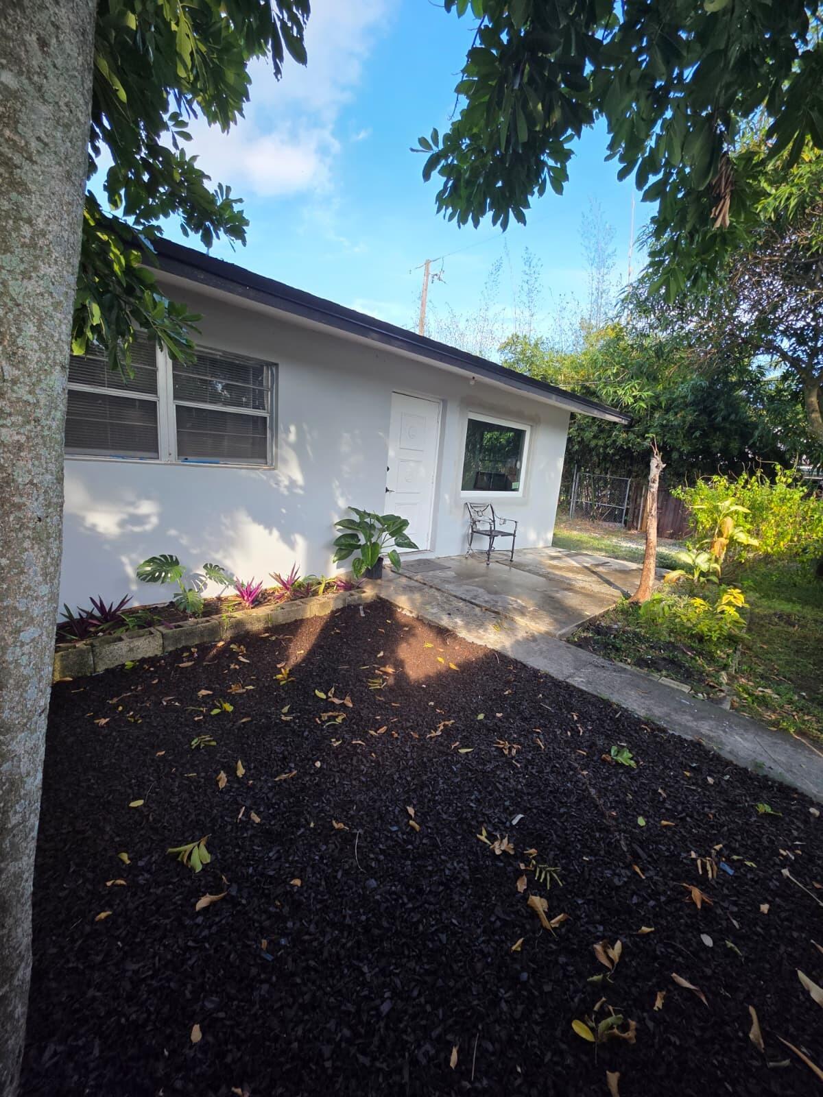3386 Rudolph Road