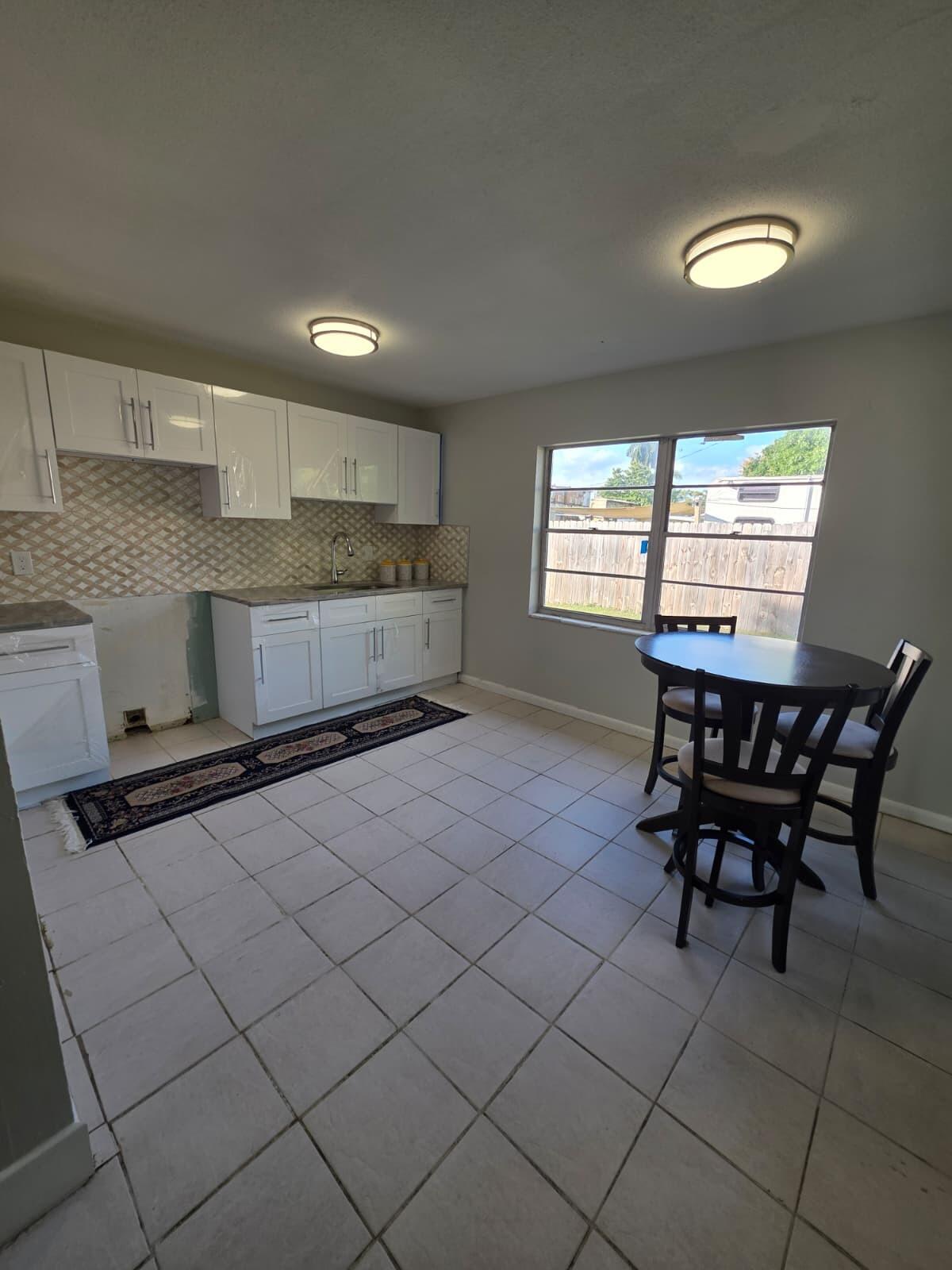 3386 Rudolph Road