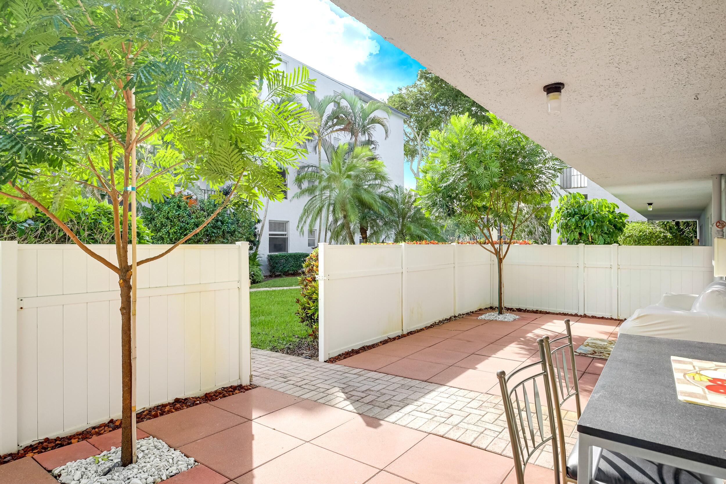 6650 S Oriole Boulevard 1030