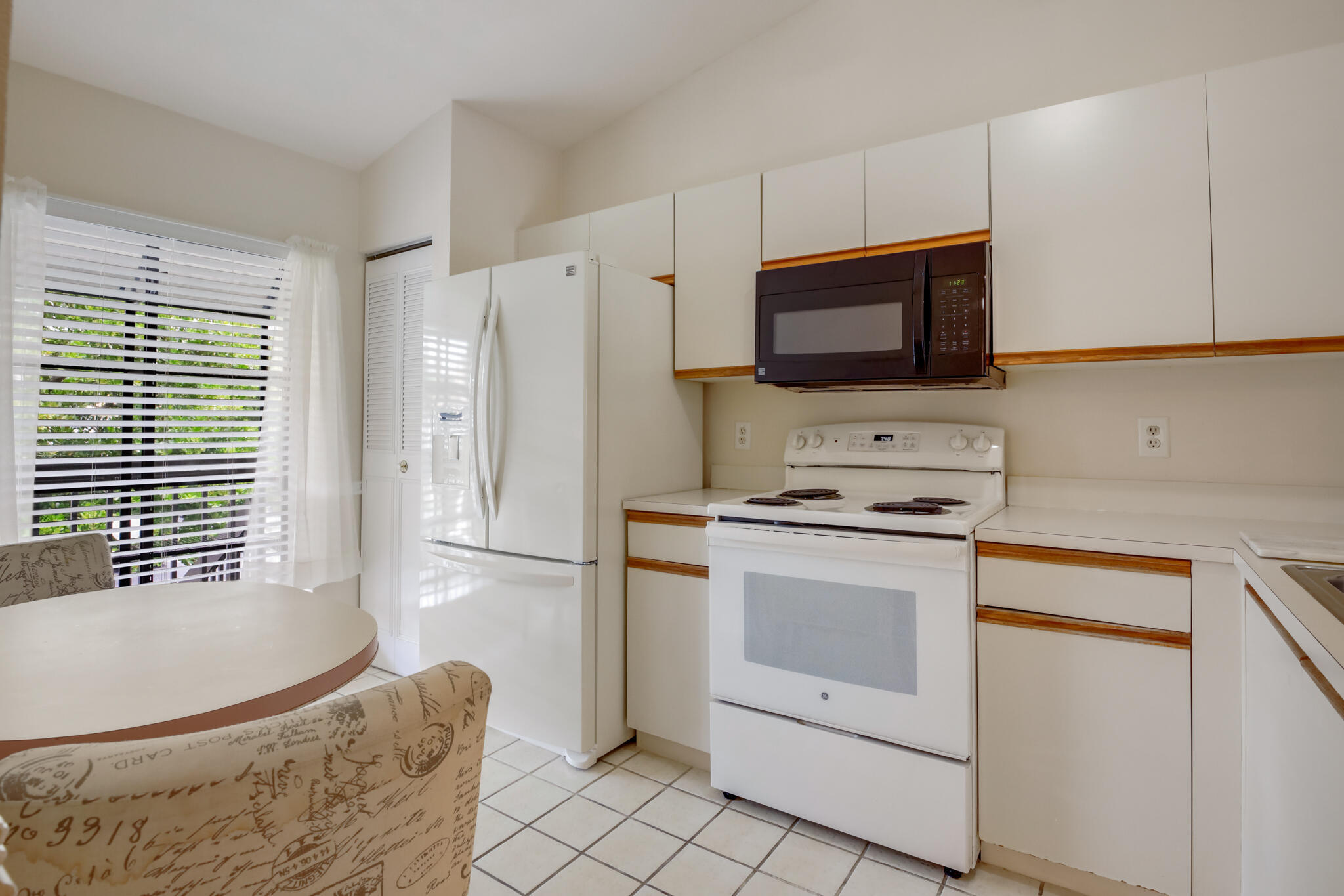 3340 Lucerne Park Drive