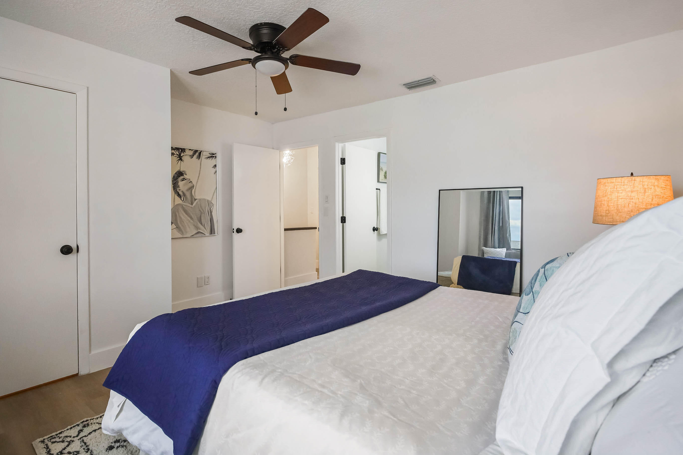 4605 PIER Drive 4605