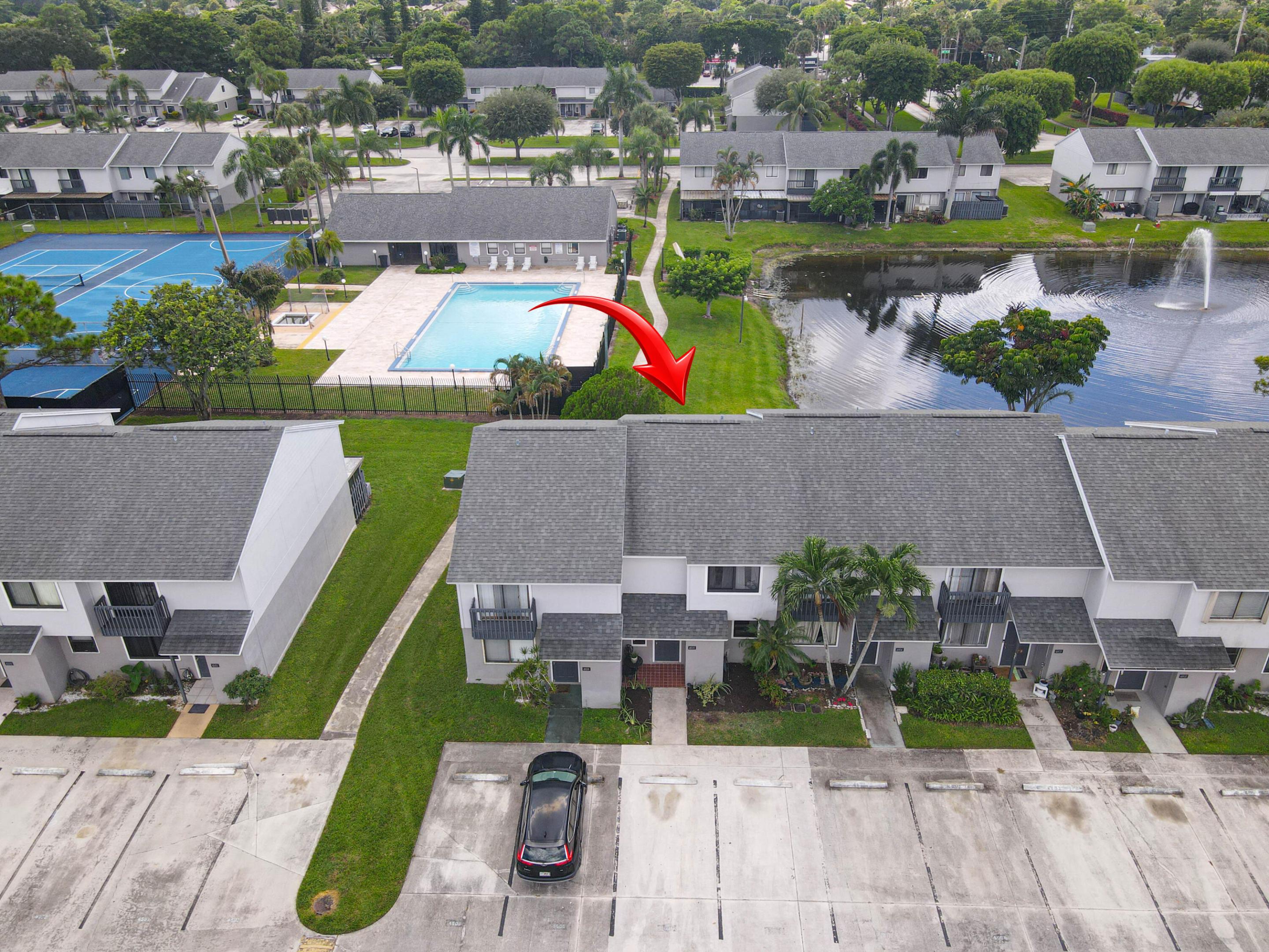 4605 PIER Drive 4605