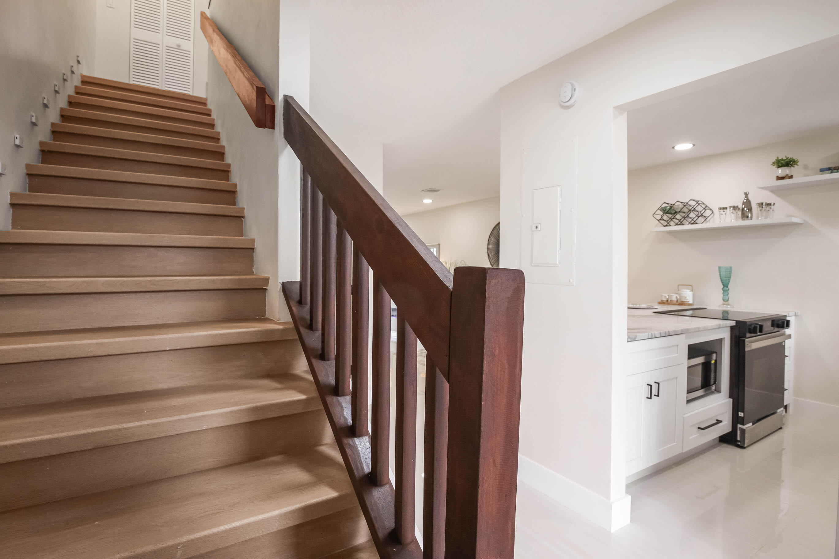 4605 PIER Drive 4605