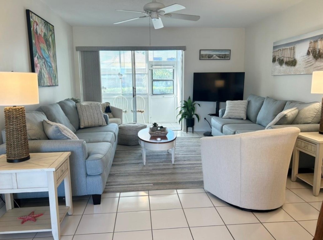 2835 Crosley Drive B, West Palm Beach Unit: B