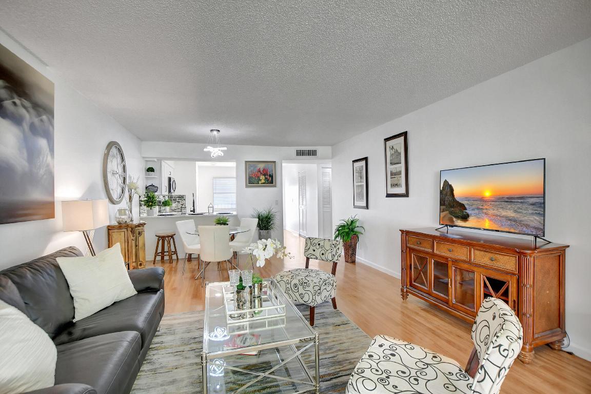 6650 S Oriole Boulevard 2030