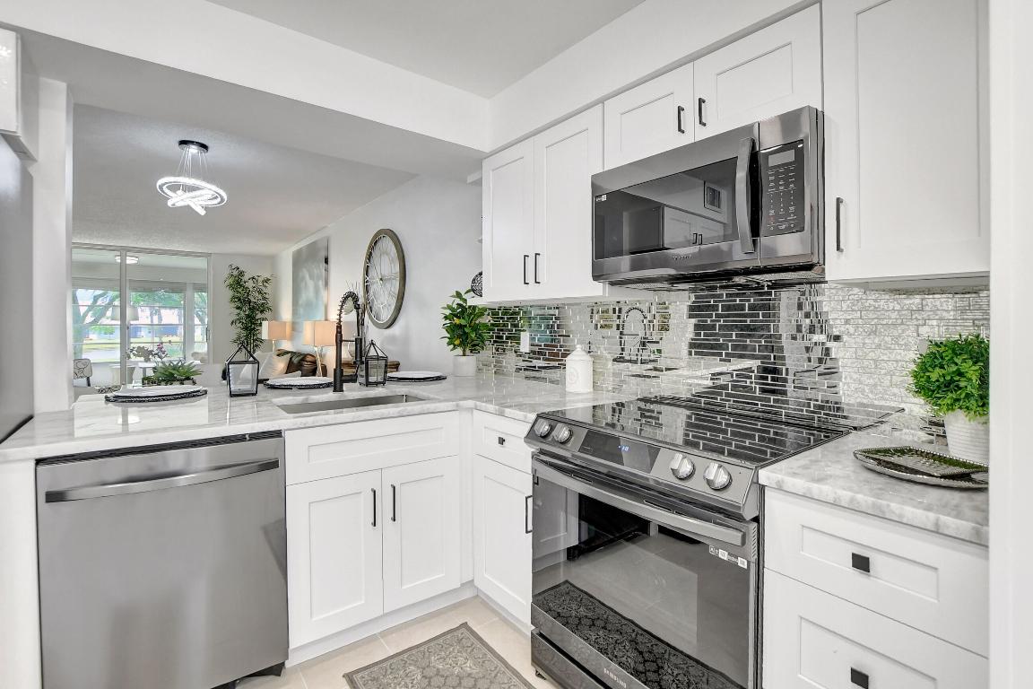 6650 S Oriole Boulevard 2030