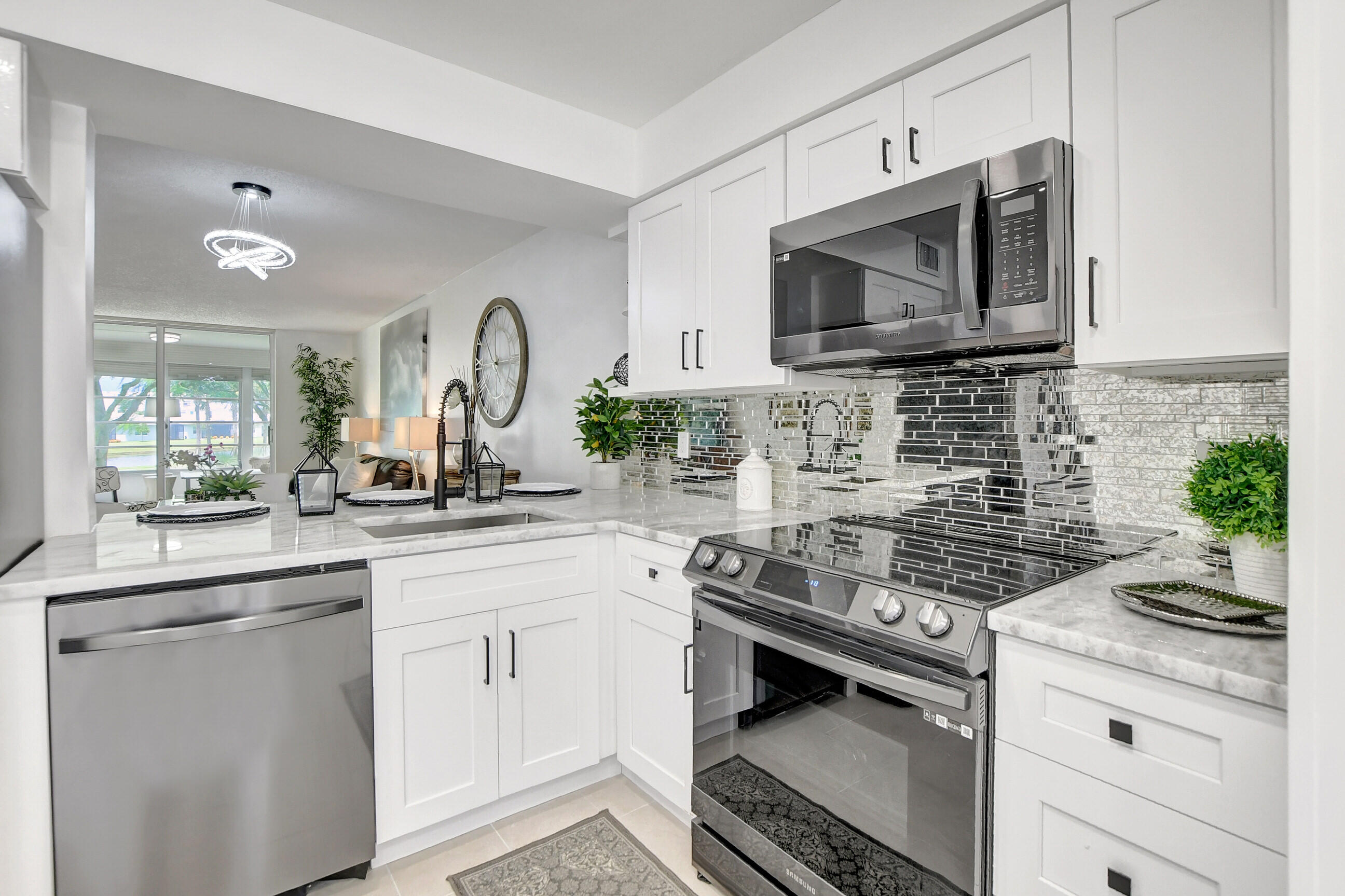 6650 S Oriole Boulevard 2030