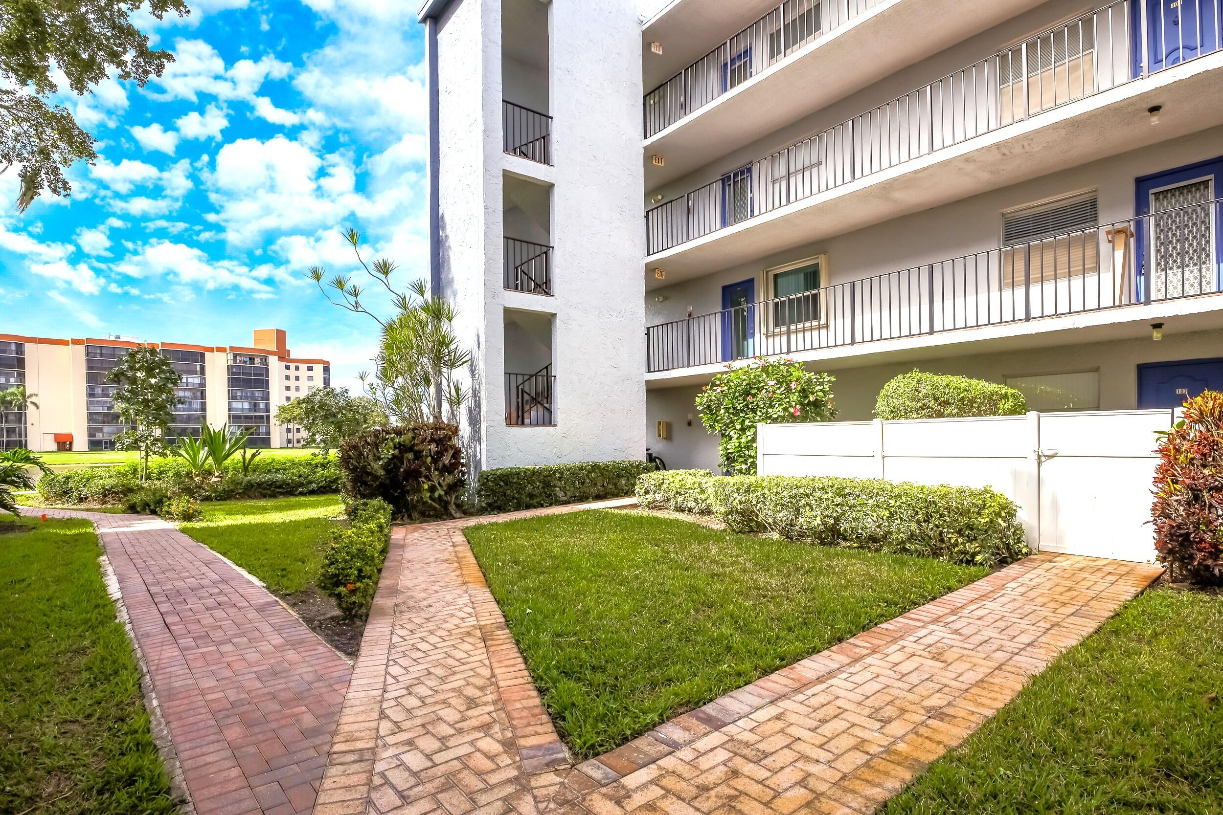 6650 S Oriole Boulevard 1010