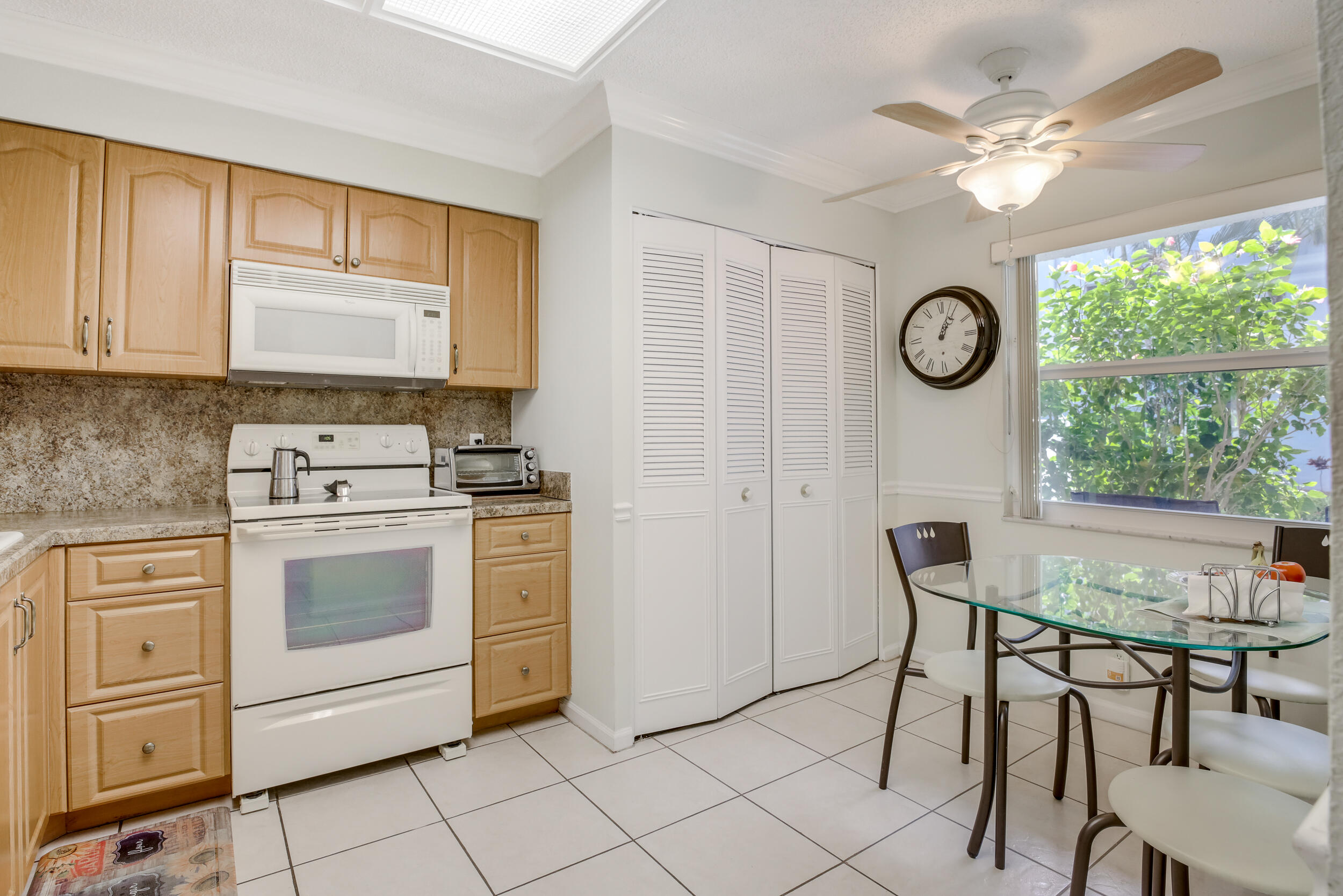 6650 S Oriole Boulevard 1010