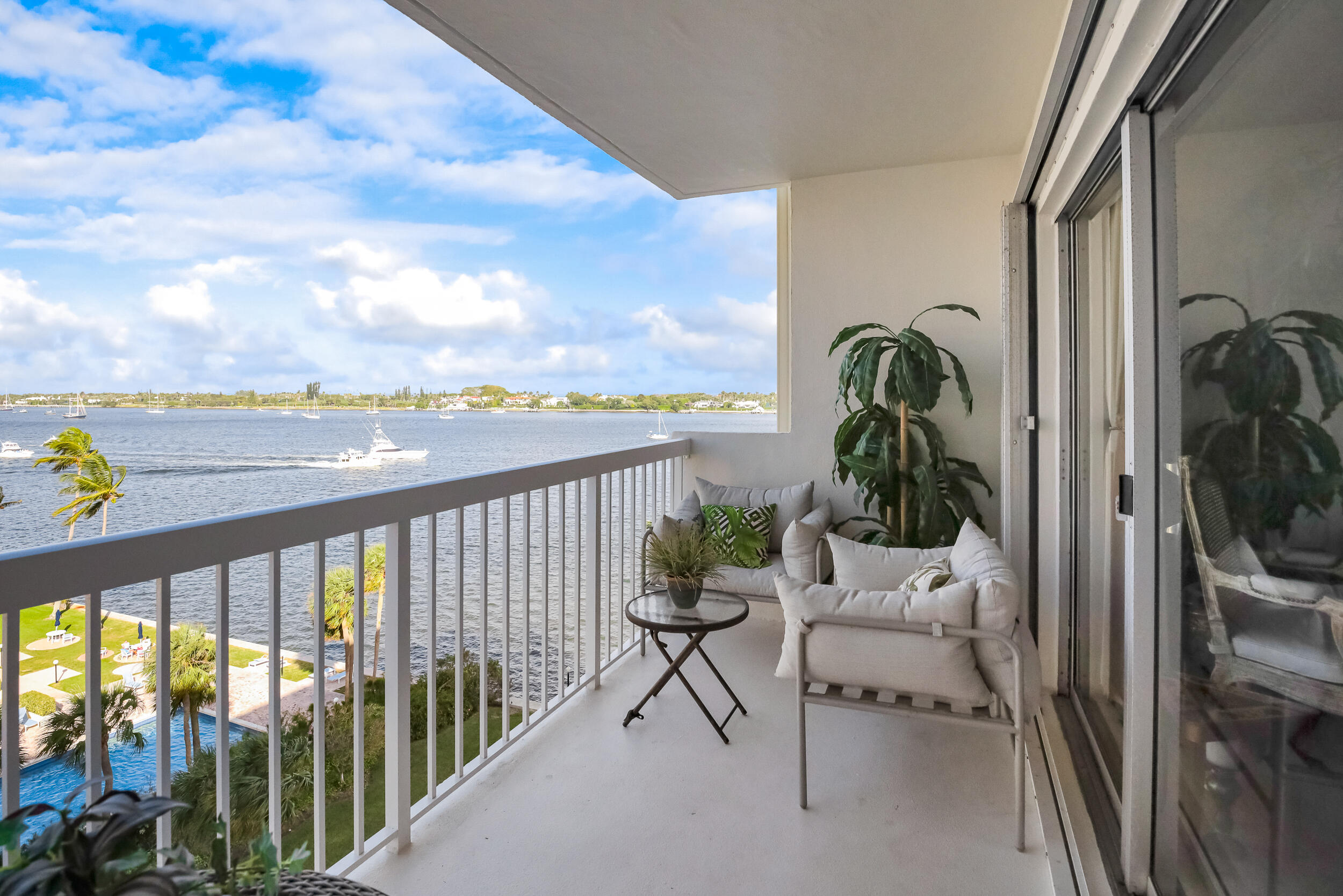 2600 N Flagler Drive 805