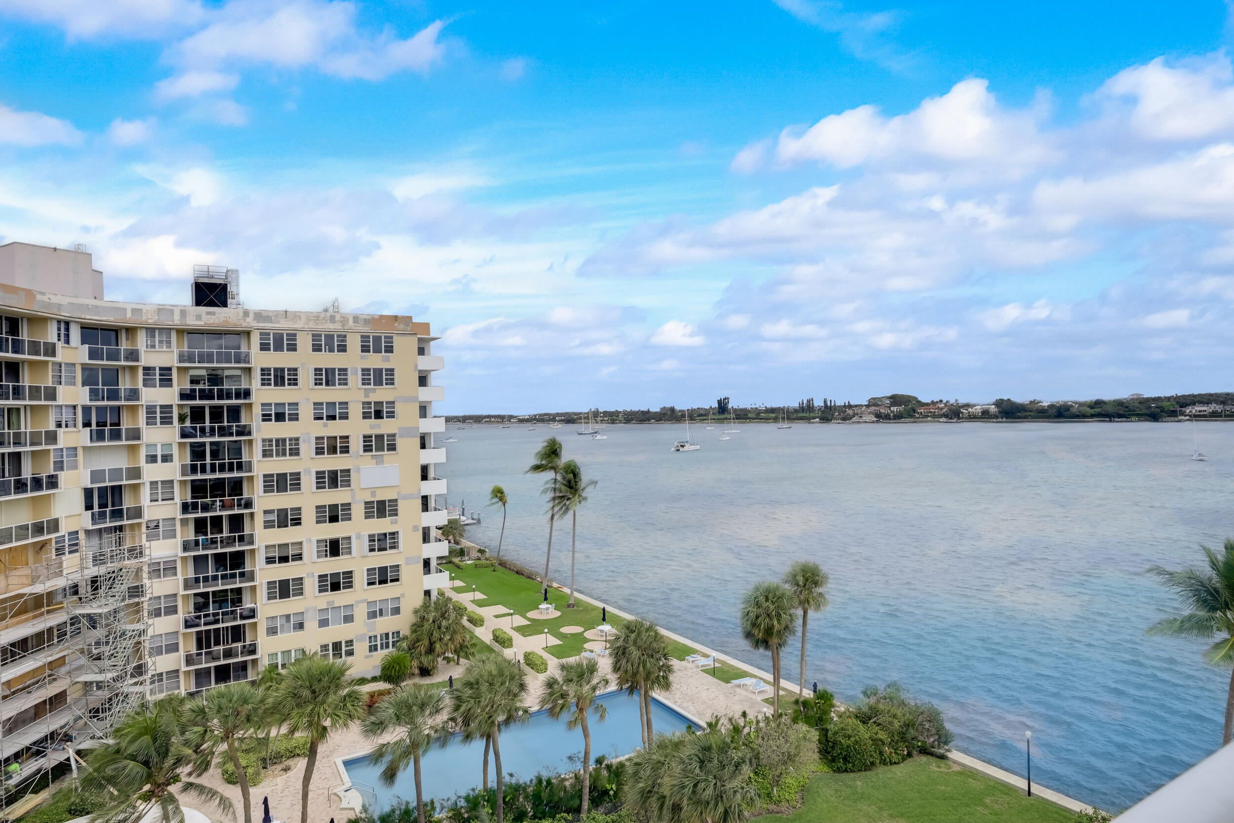 2600 N Flagler Drive 805