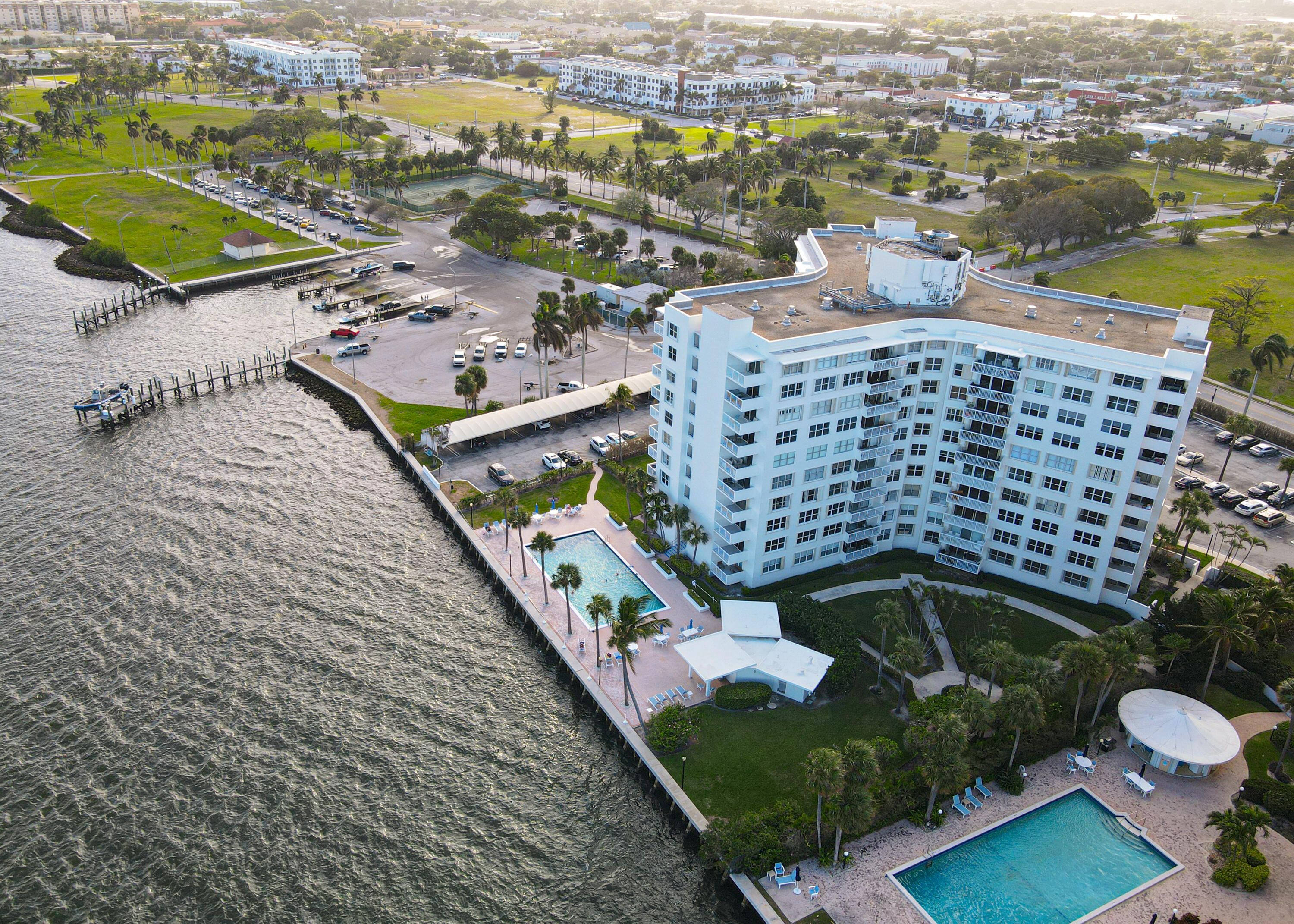 2600 N Flagler Drive 805